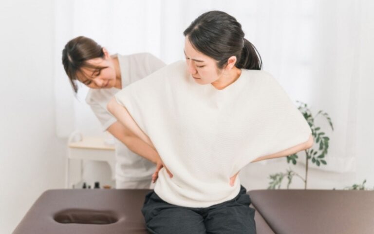 激しい痛みによるぎっくり腰の注意点